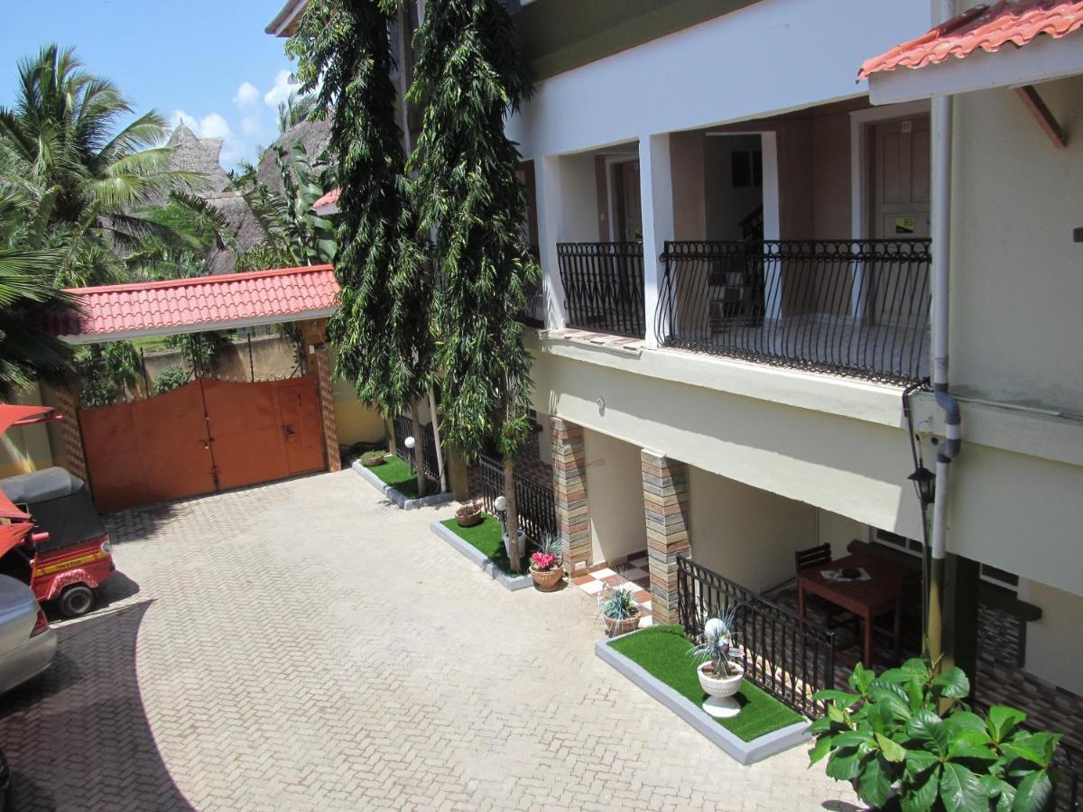 The Bright Star Resort Diani Beach Exterior foto